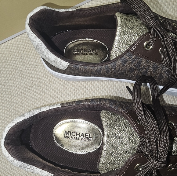 MICHAEL Michael Kors lace up shoes - Picture 3 of 6